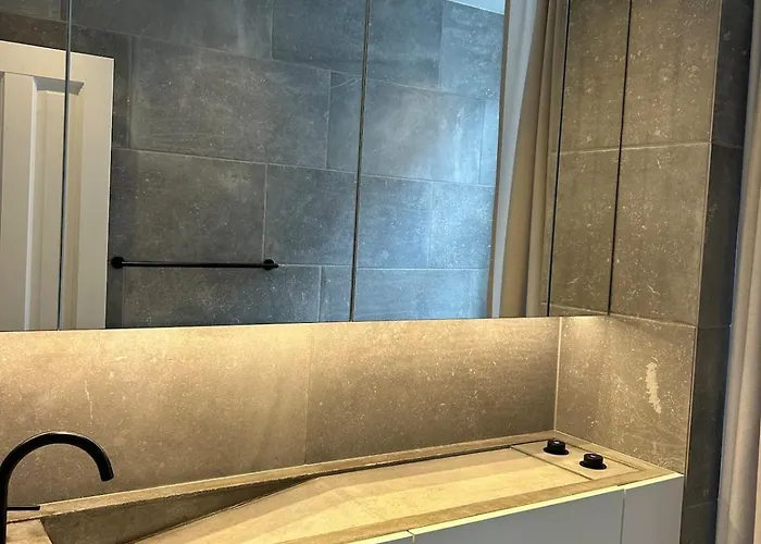 In The Heart Of Apartman